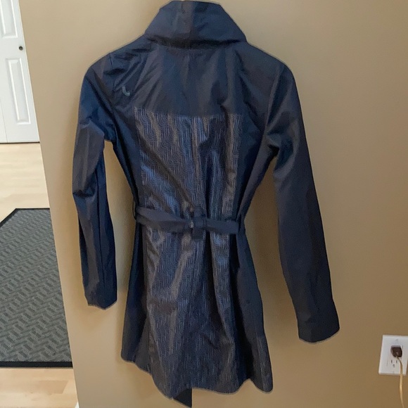 Lole rain jacket XS fits S raincoat - Picture 3 of 6